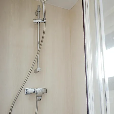 Houseboat Campi 4 Persons Uitgeest
